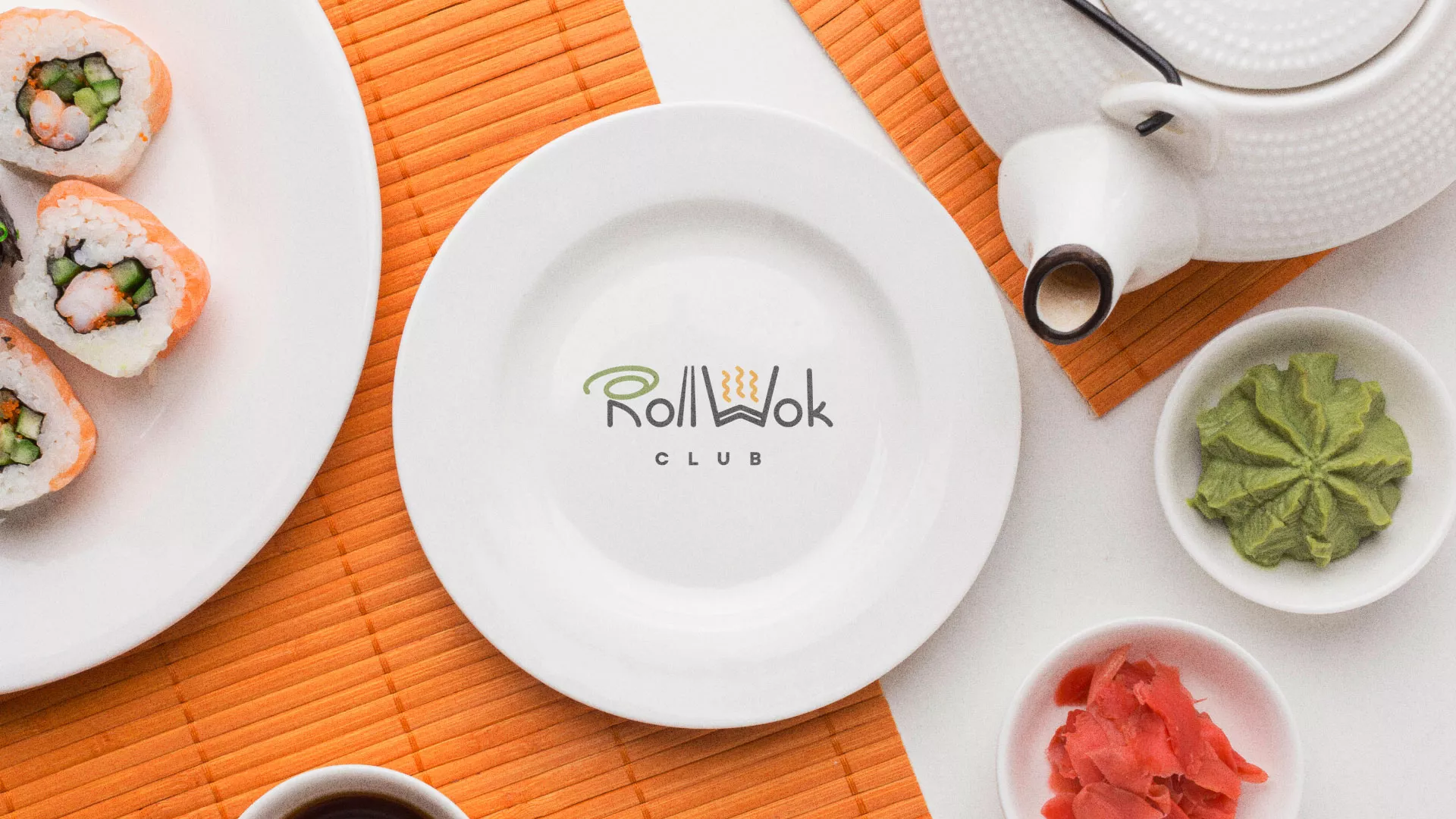Разработка логотипа и фирменного стиля в Бодайбо для суши-бара «Roll Wok Club» Разработка логотипа и фирменного стиля в Бодайбо для суши-бара «Roll Wok Club»